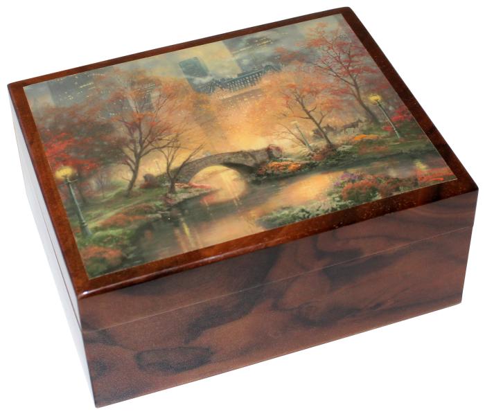 Nr.2000-2313 Jewelry Box, Walnut